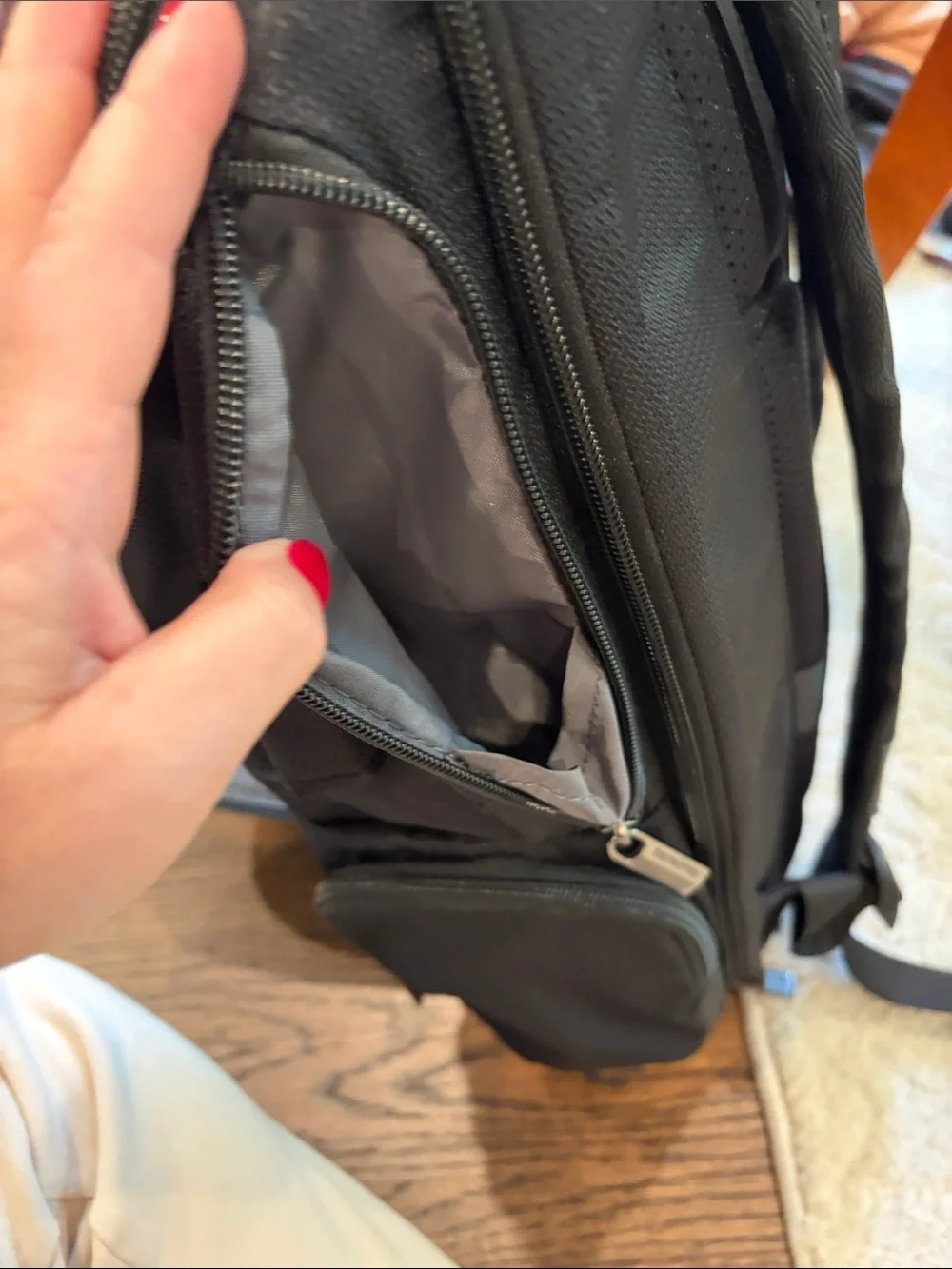 Samsonite structured backpack